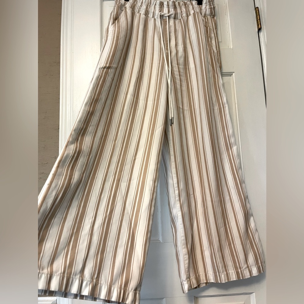 ANNE TAYLOR LOFT ankle length wide leg pants, size 8, lined linen, EUC